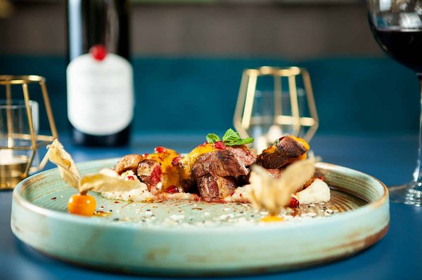 Comment découvrir les traditions culinaires des villages de montagne en Italie?